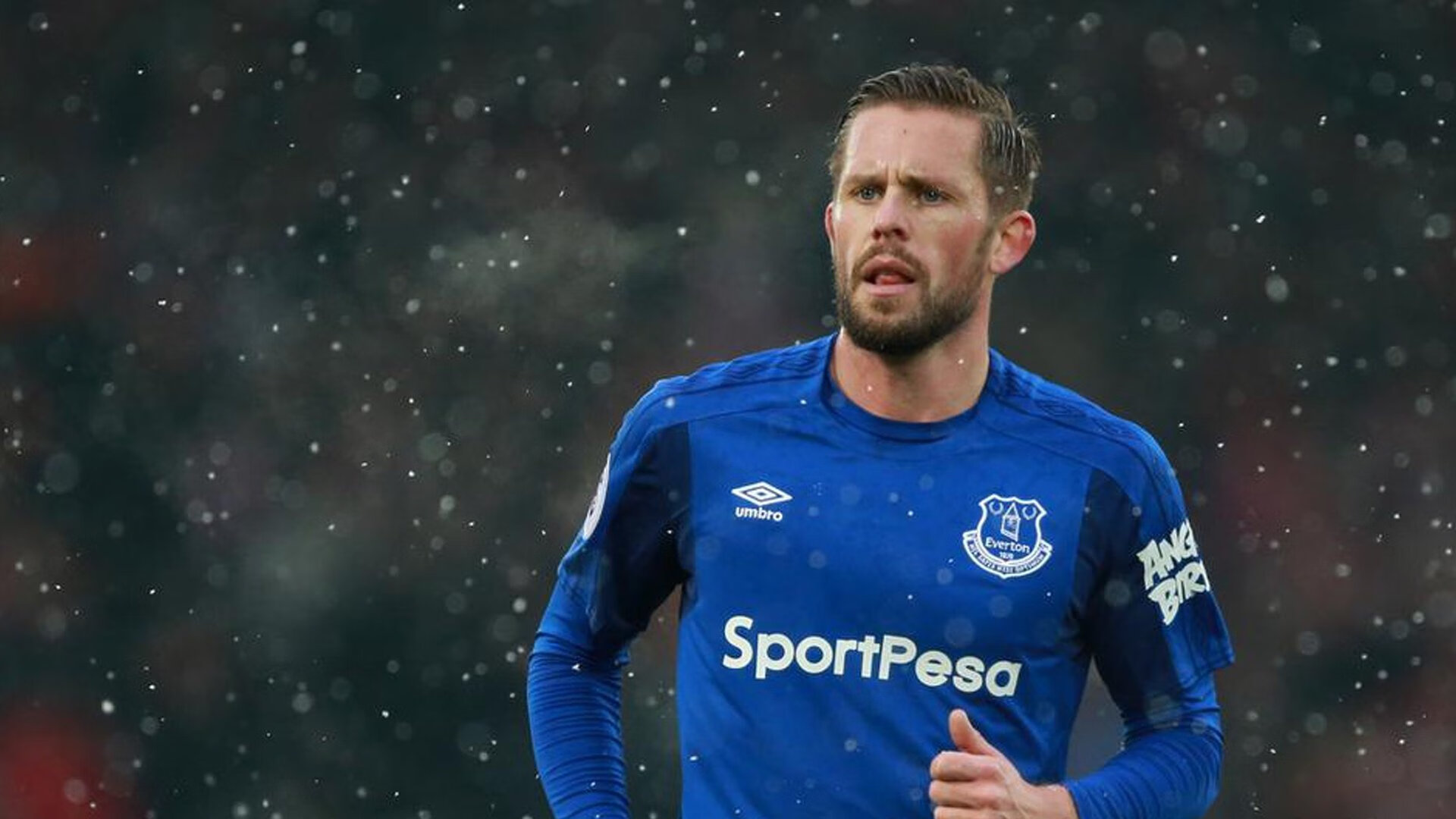 红牛二队力克哈斯车队,诺里斯扛起全队,一场技术与意志的胜利